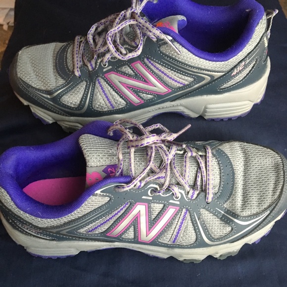 New Balance 412v2 - Picture 3 of 7